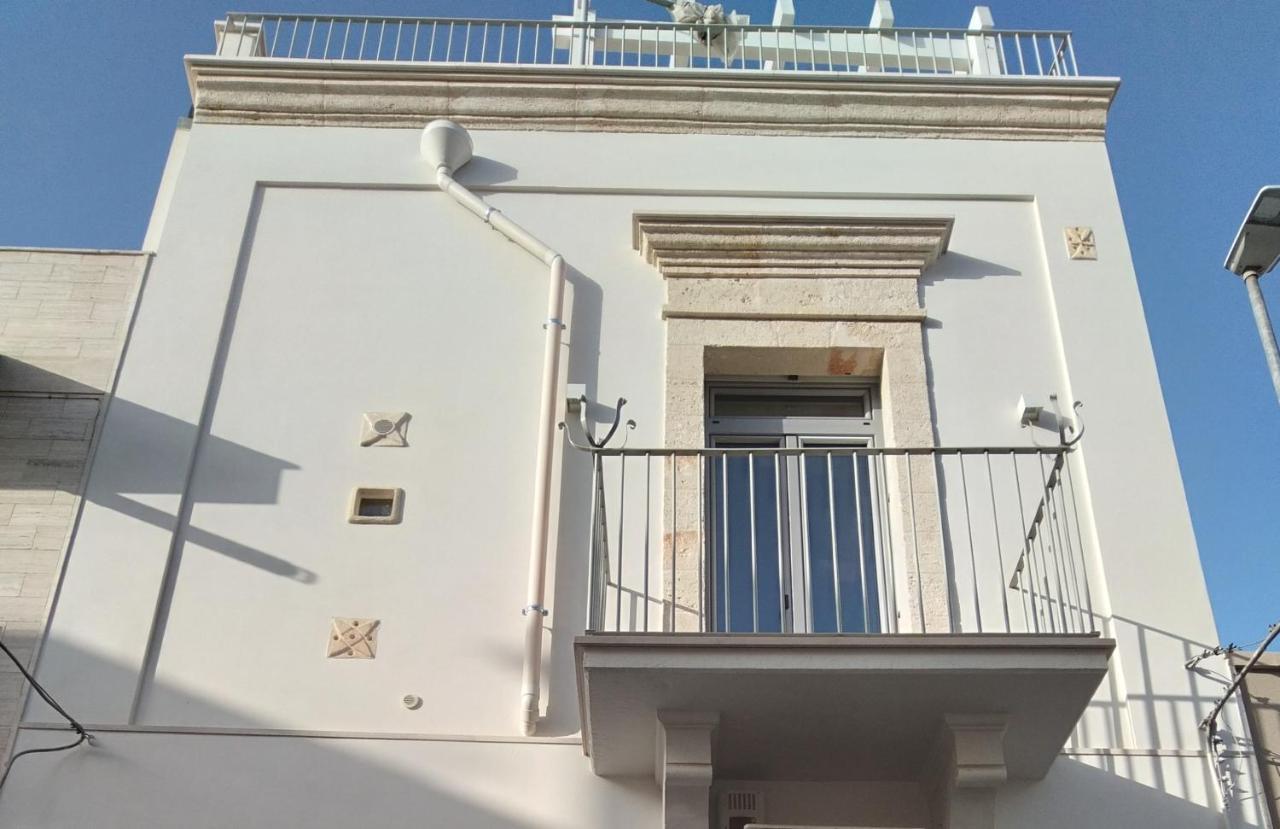 Вилла Casa In Stile Пецце-ди-Греко Экстерьер фото